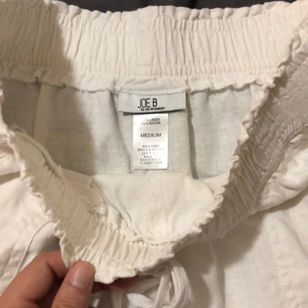 Shorts - Picture 3 of 3